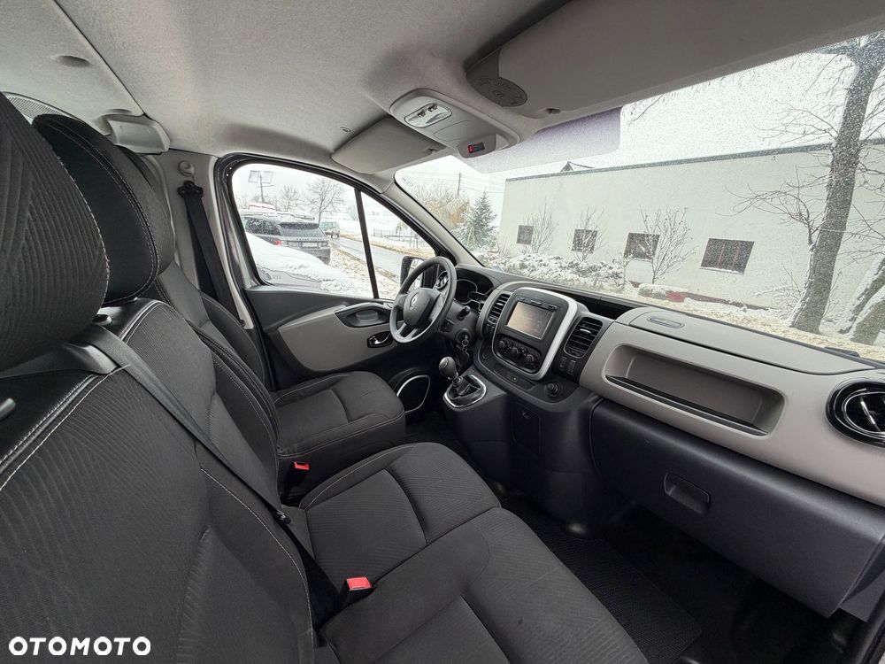 Renault Trafic - 10