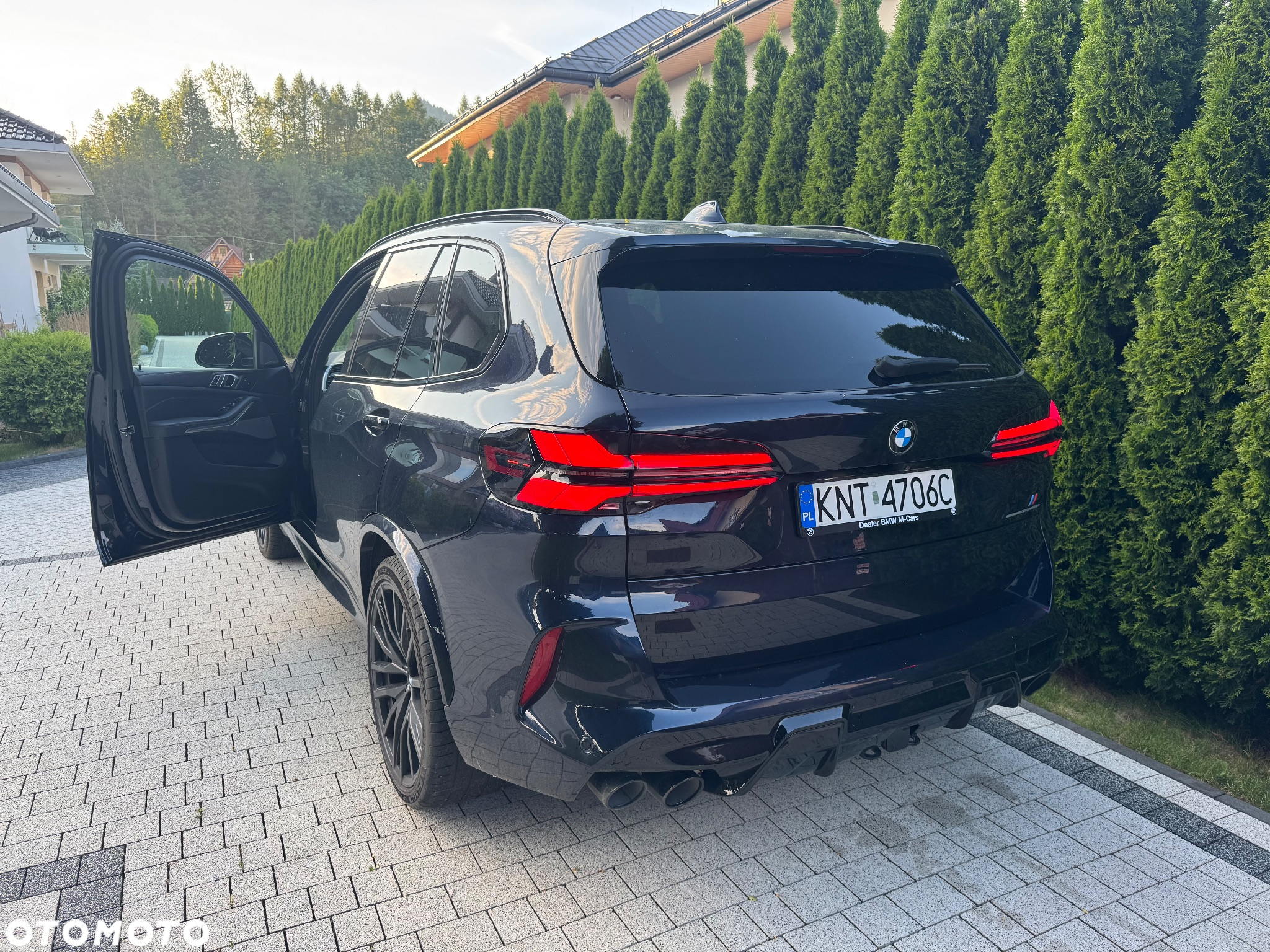 BMW X5 M M50i - 8