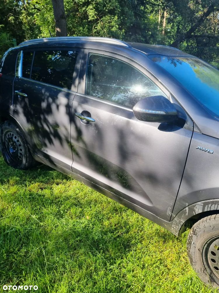 Kia Sportage 2.0 CRDI 4WD Automatik Spirit - 10