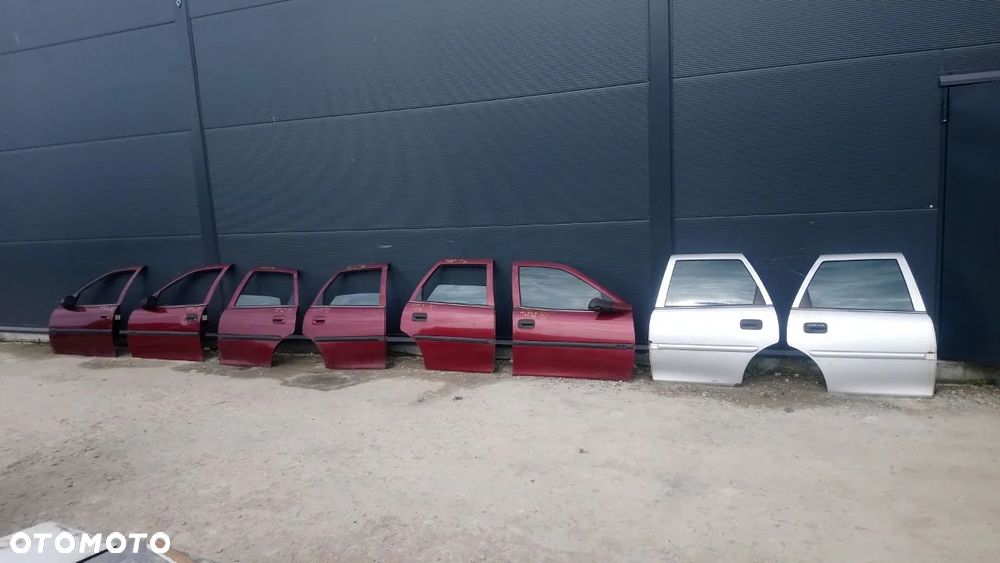 DRZWI VECTRA B PRAWY LEWY PRZÓD TYŁ - 2