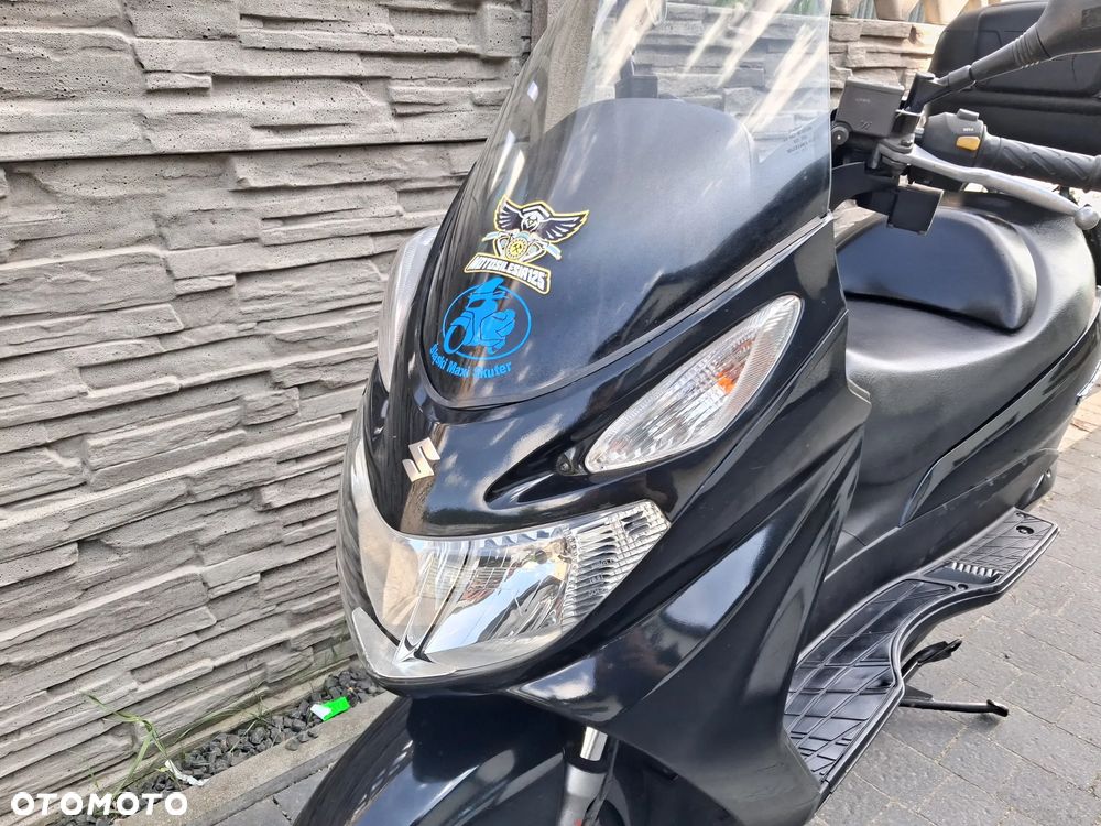 Suzuki Burgman - 7