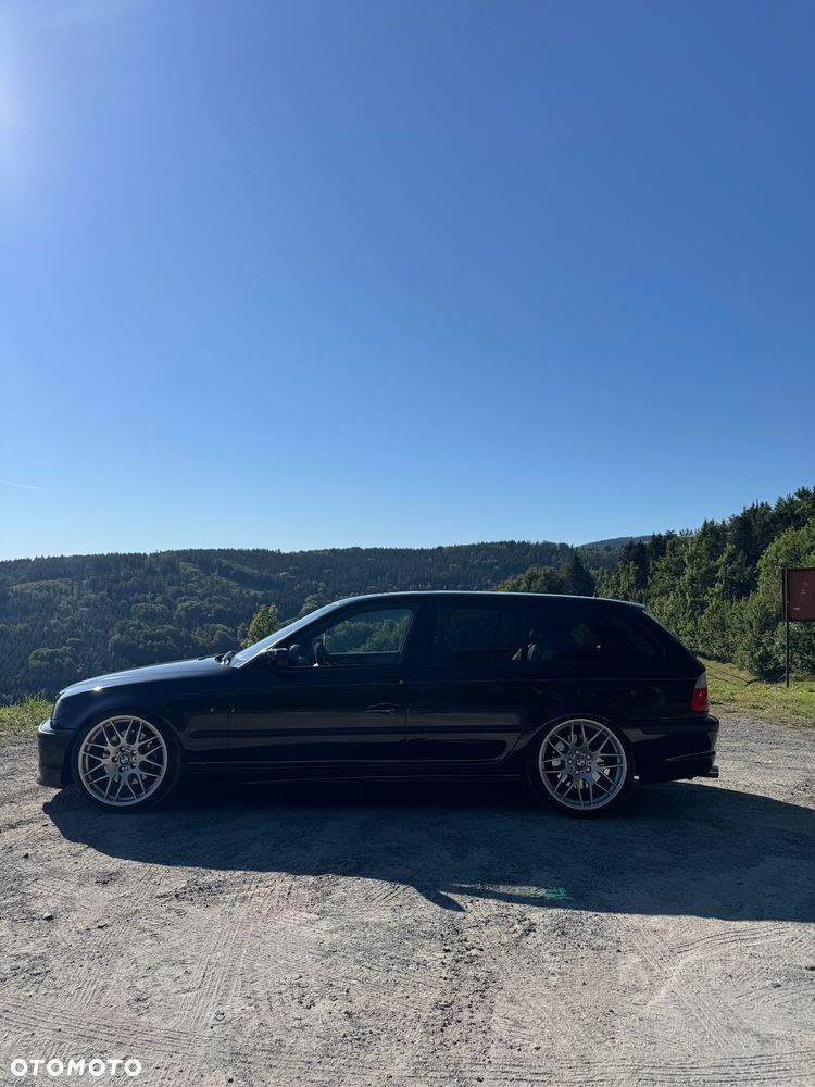 BMW Seria 3 330d Edition Sport - 4