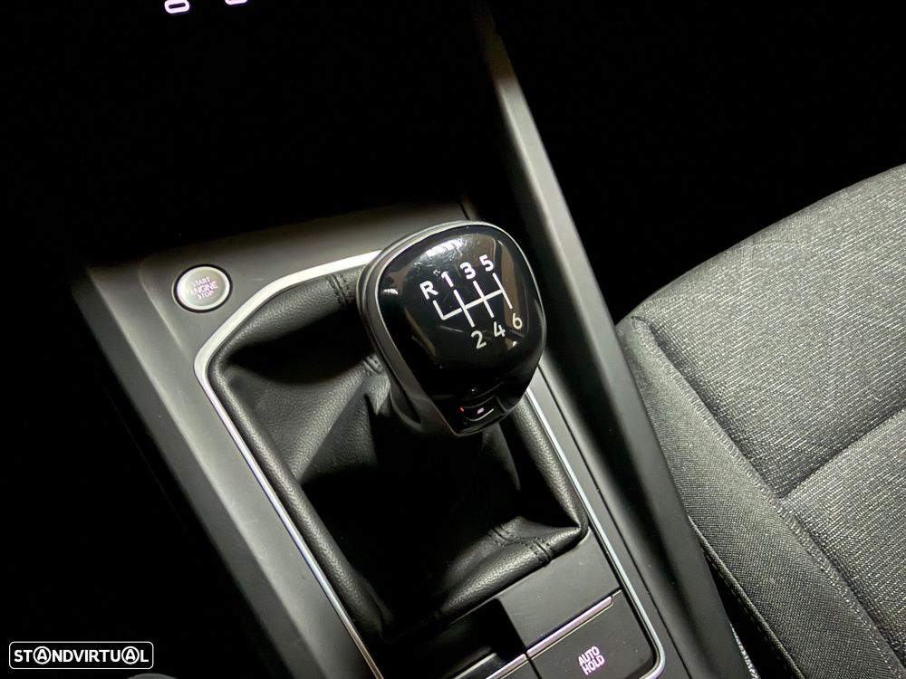 VW Golf 1.0 TSI Sportline - 27