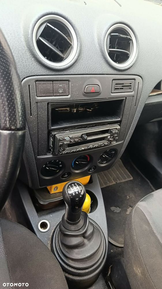 Ford Fusion 1.4 Ambiente EU5 - 11