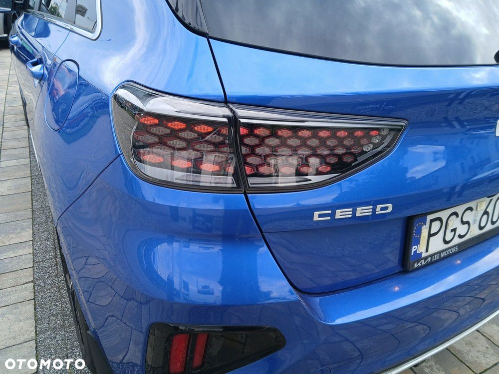 Kia Ceed - 29