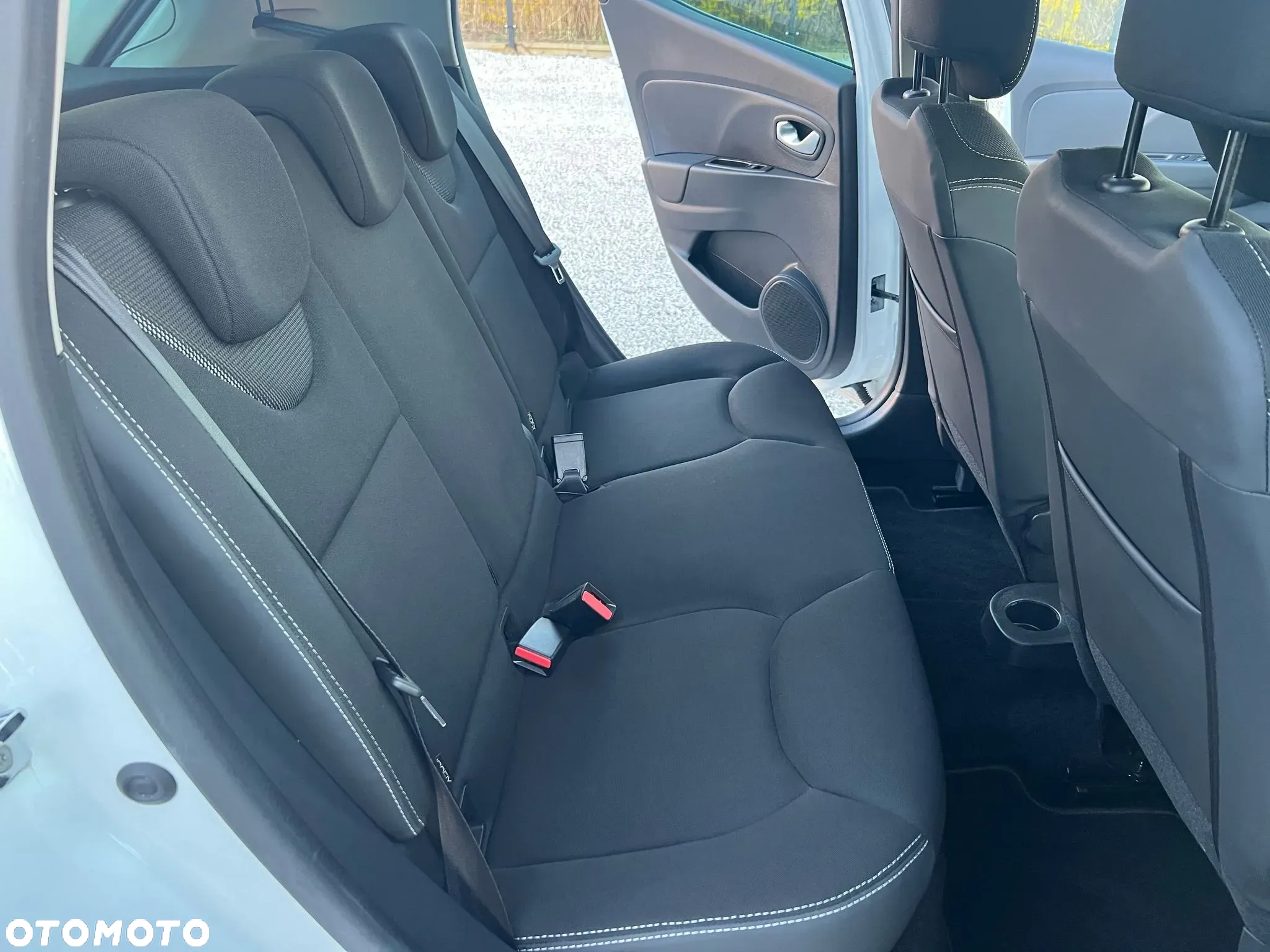 Renault Clio TCe 75 Start & Stop COLLECTION - 28