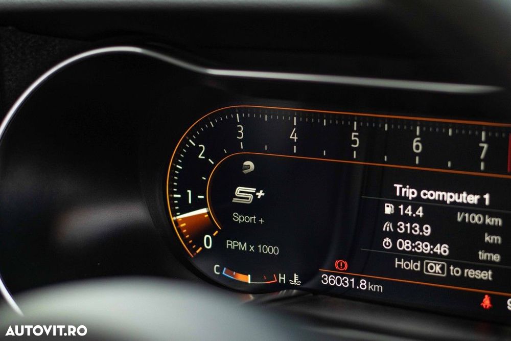 Ford Mustang 5.0 V8 GT - 30
