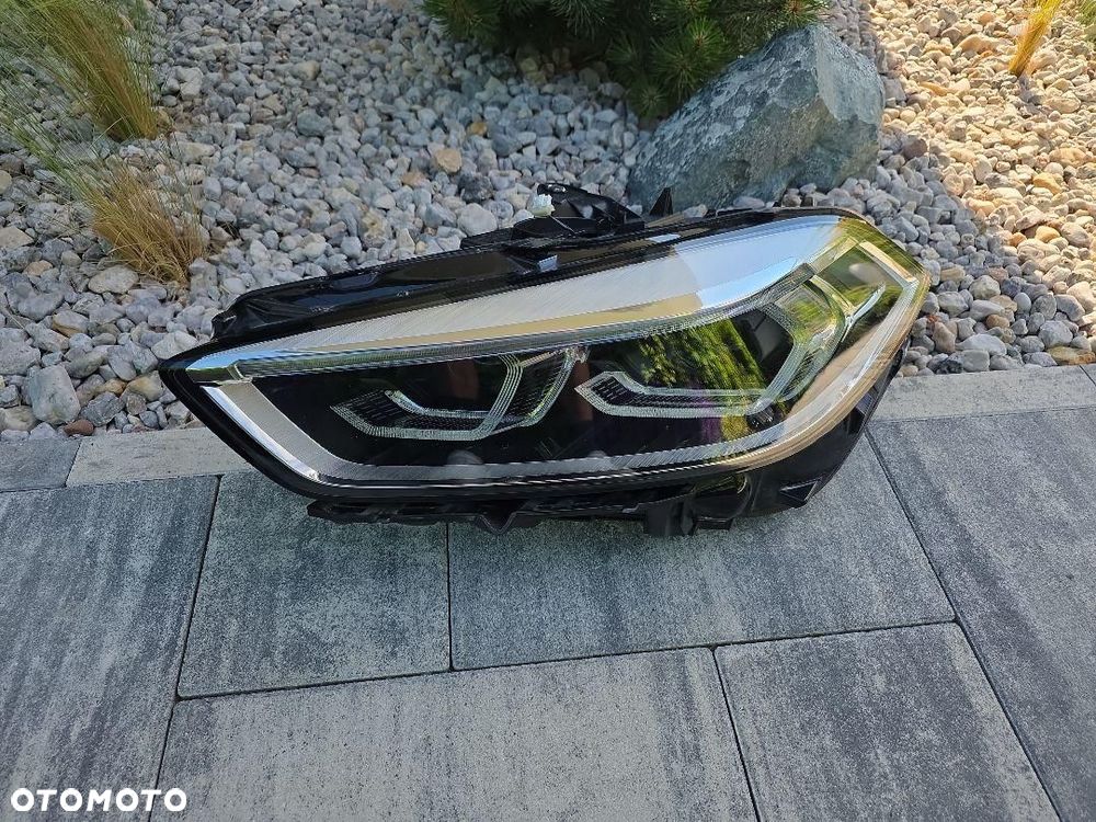 BMW 1 F40 Lampa lewa przód Full Led 6311-9482807-10 Srebna - 2