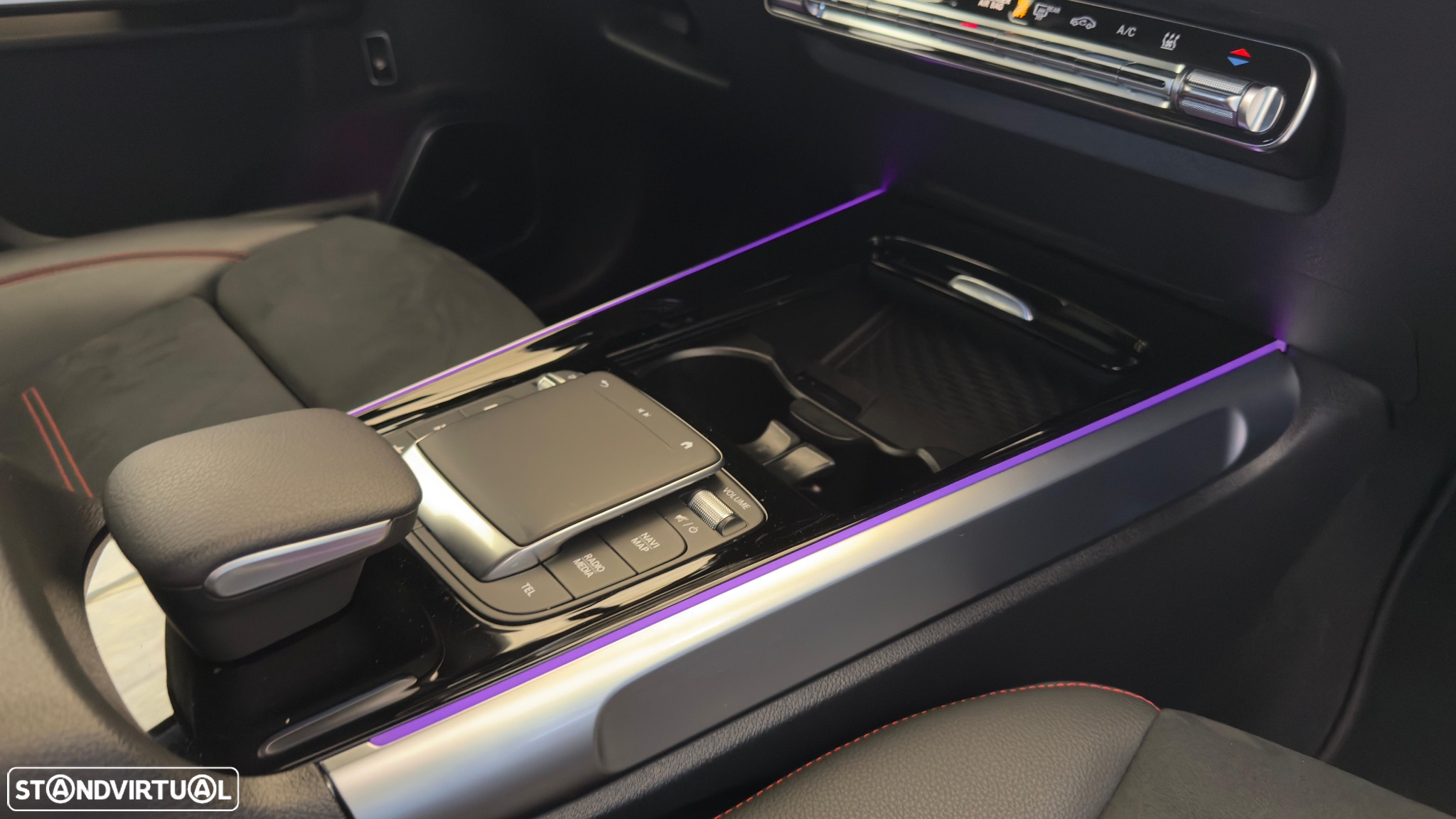 Mercedes-Benz EQB 250 AMG Line - 10