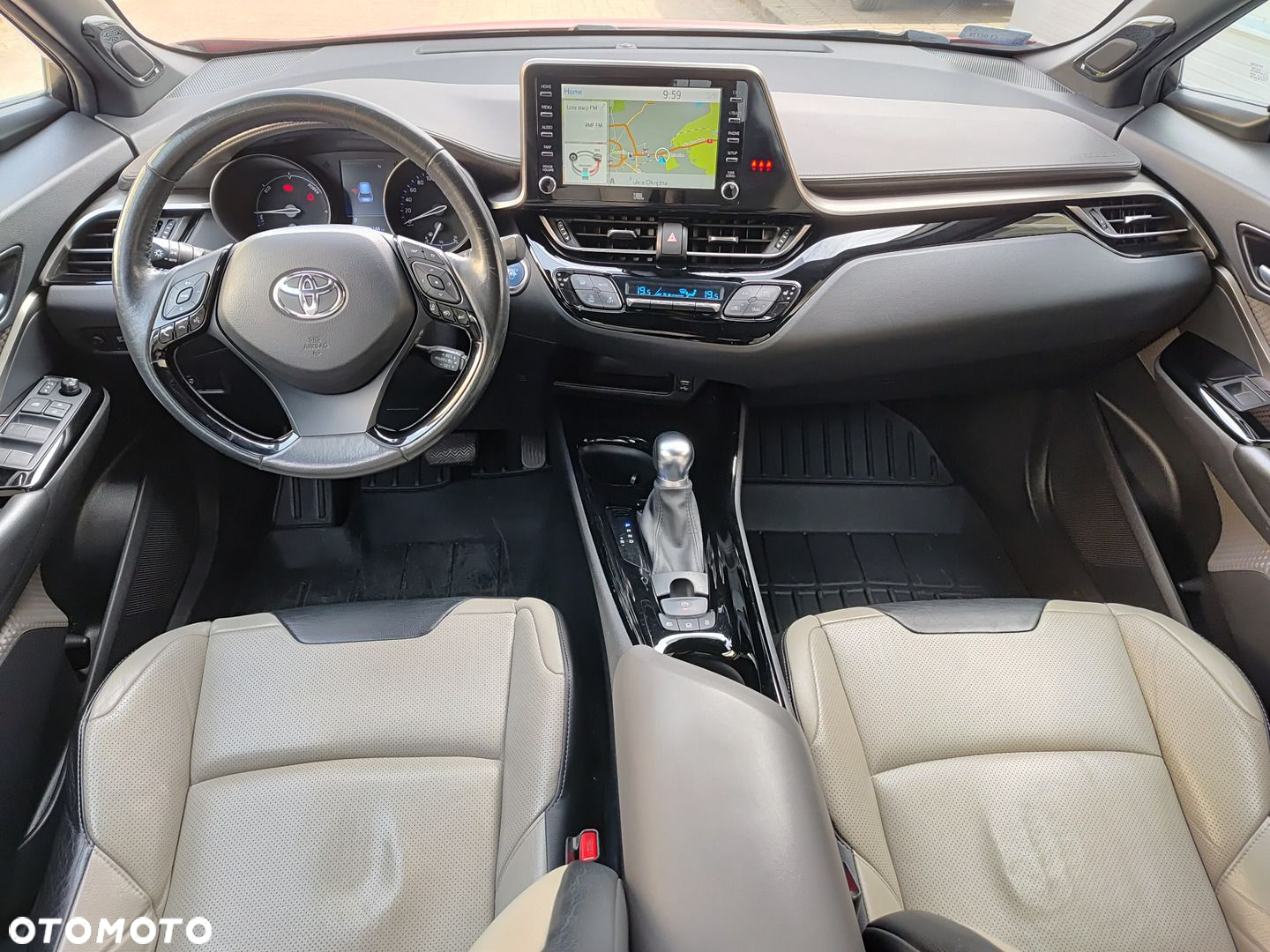 Toyota C-HR - 9