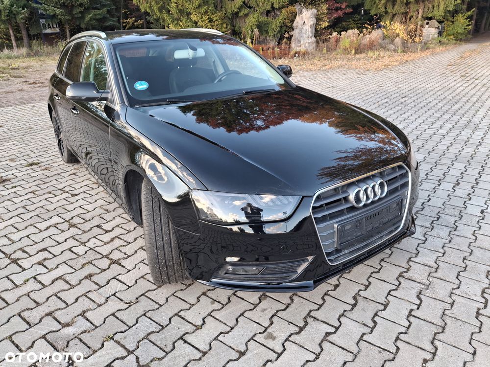 Audi A4 Avant - 9