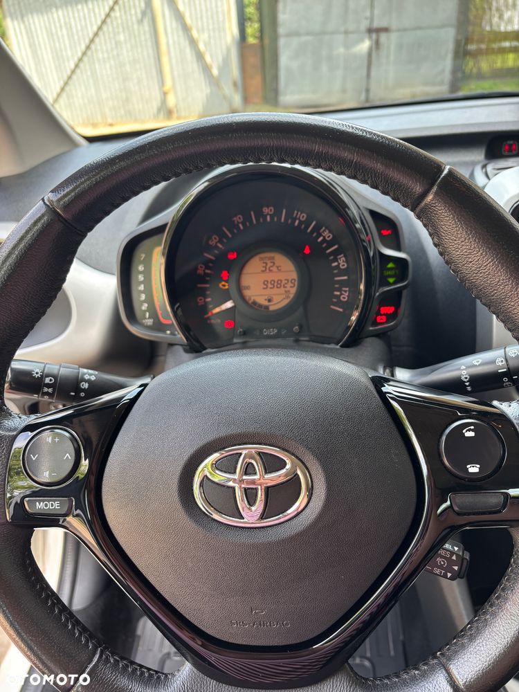 Toyota Aygo 1.0 VVT-i Sprint EU6 - 6