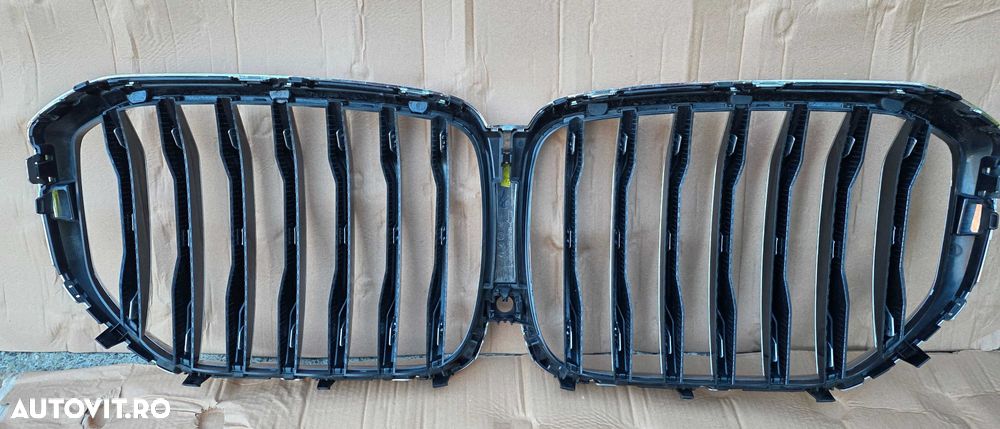 Grila radiator BMW X5 G05 2019 / 2020 / 2021 / 2022 2023 - 4