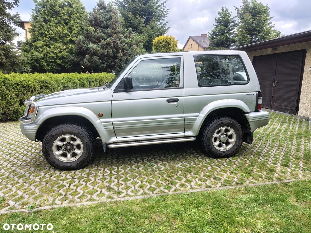 Mitsubishi Pajero - 7