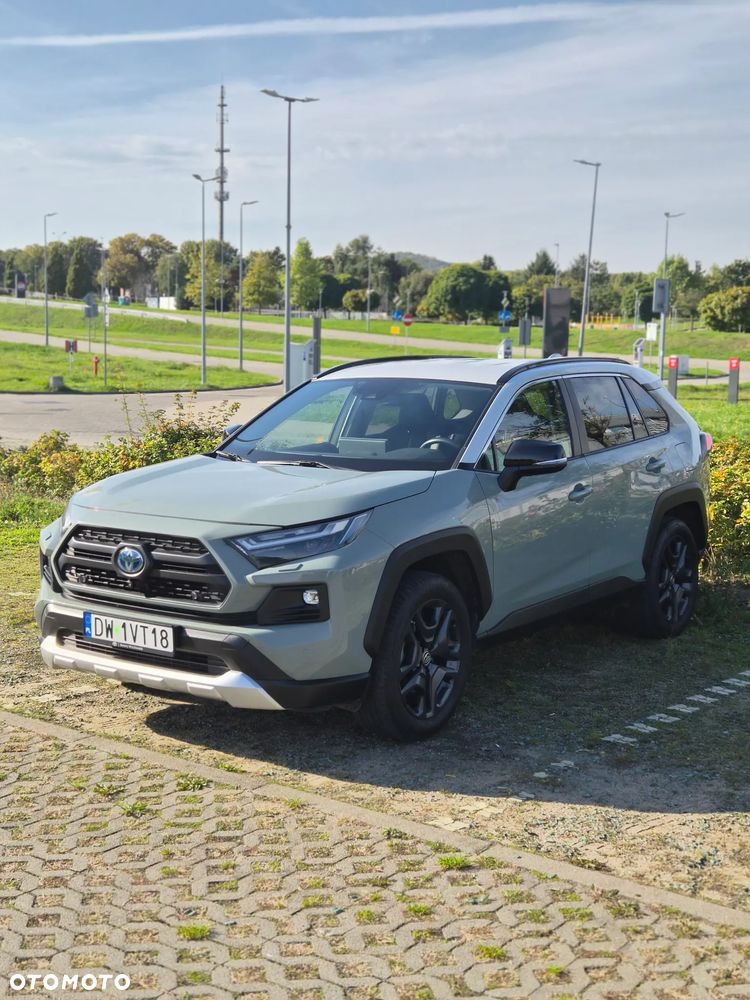 Toyota RAV4 - 3