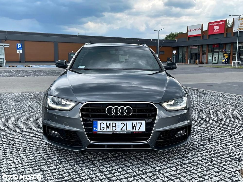 Audi A4 Avant 2.0 TDI DPF clean diesel multitronic S line Sportpaket - 16