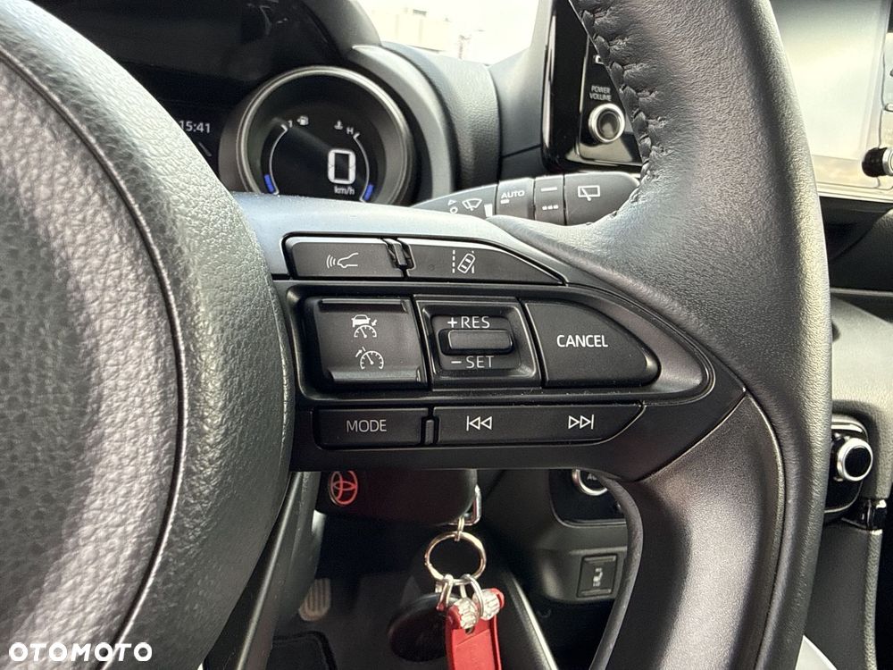 Toyota Yaris Hybrid 1.5 Comfort - 18