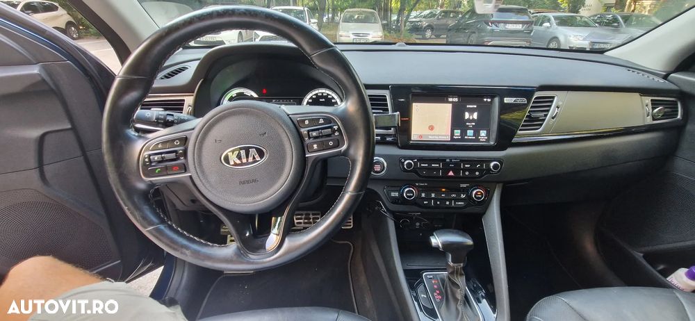 Kia Niro 1.6 GDI 6DCT HEV Comfort - 8