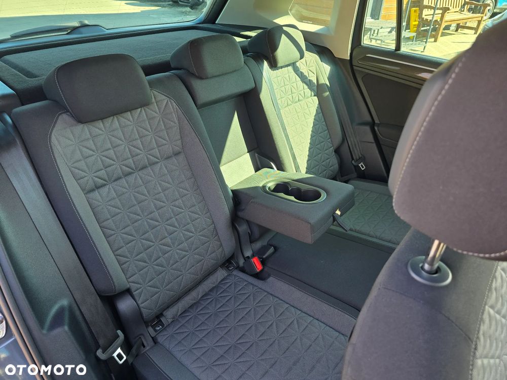 Volkswagen Tiguan - 15