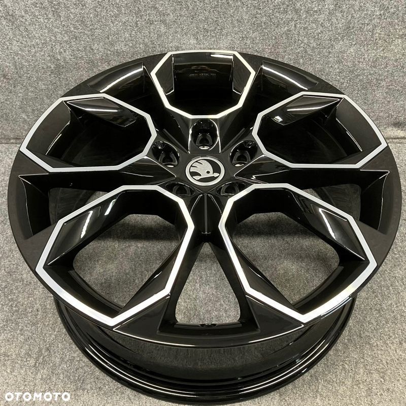 KOMPLET FELG SKODA OCTAVIA III RS 19” 19 5E 5E0601025AH - 1