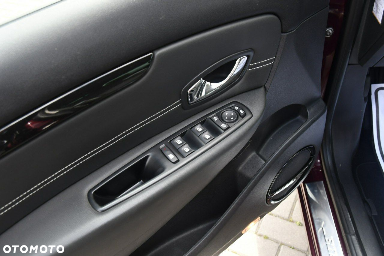 Renault Scenic - 15