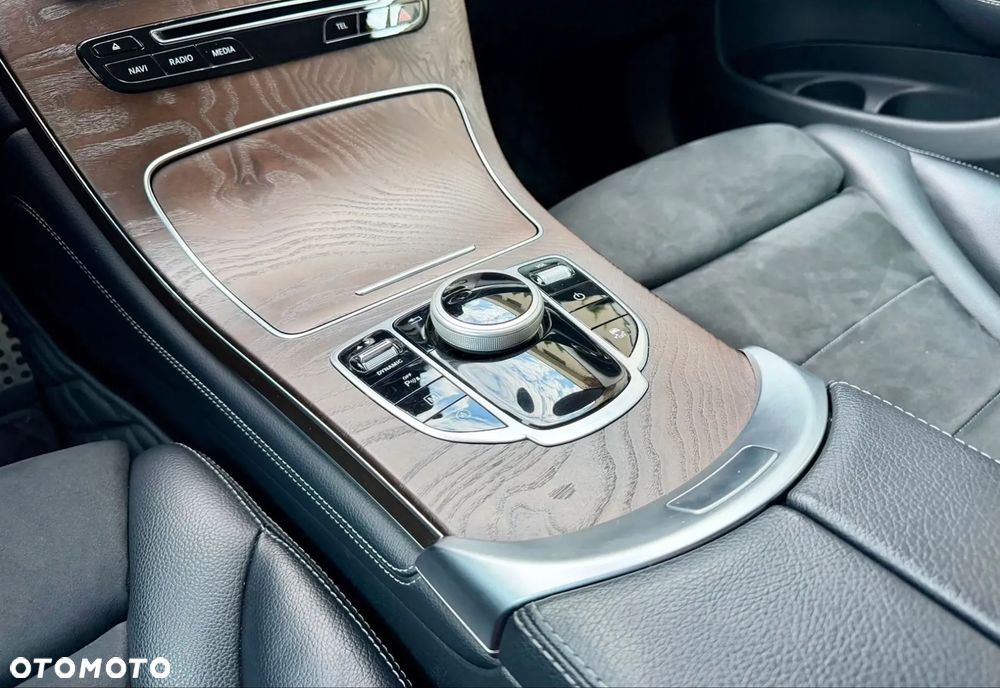 Mercedes-Benz GLC 300 4-Matic - 25