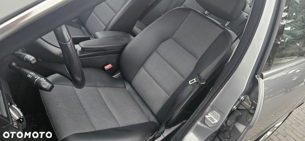 Mercedes-Benz Klasa C - 29