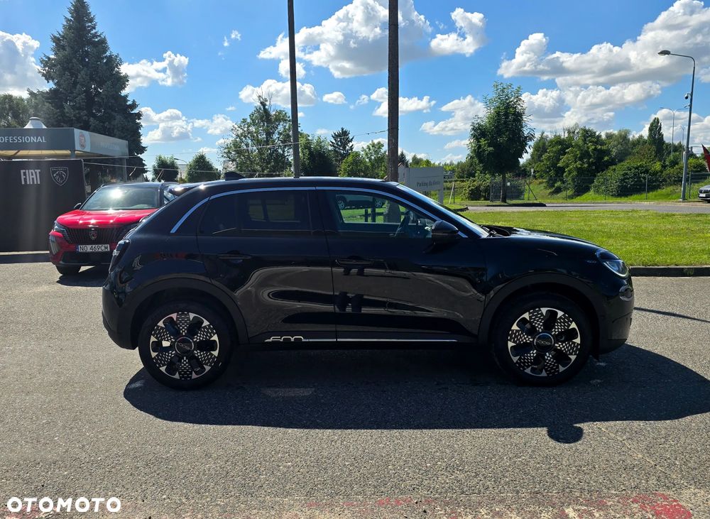 Fiat 600 1.2 Turbo La Prima eDCT - 6