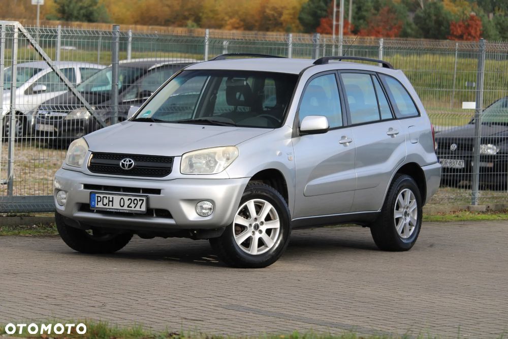 Toyota RAV4 - 6