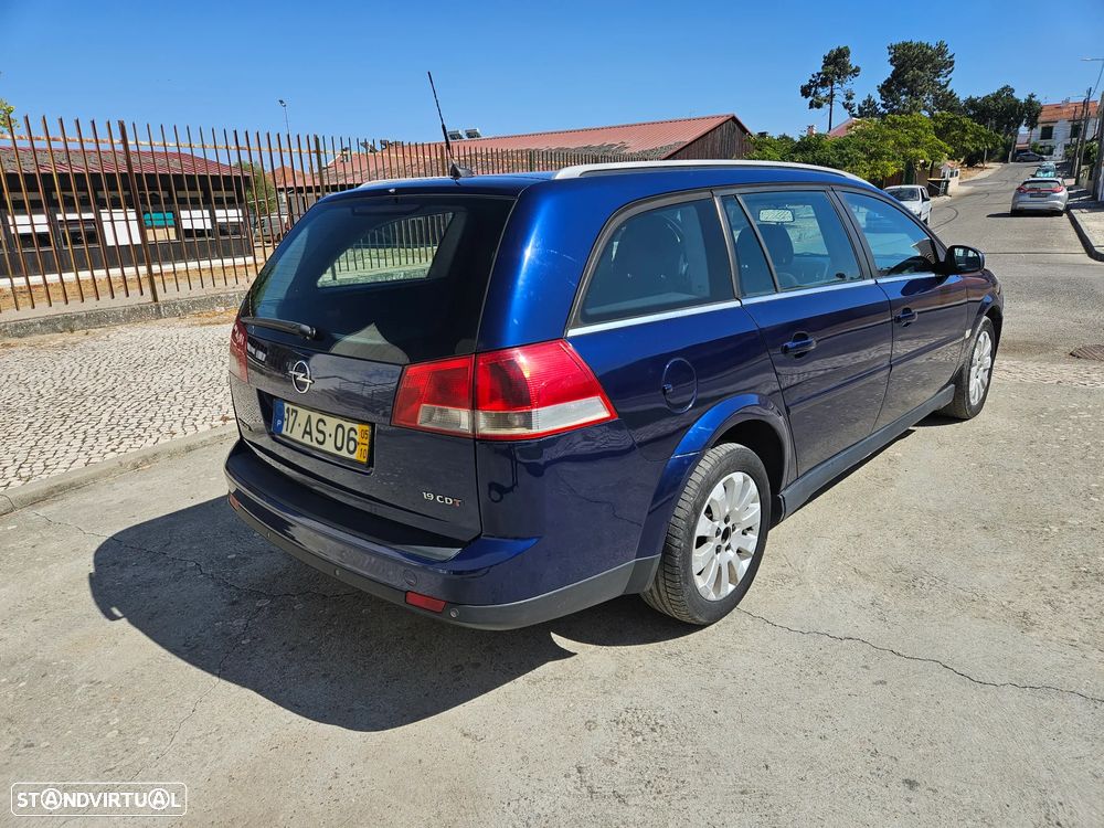 Opel Vectra Caravan 1.9 CDTi Elegance - 4