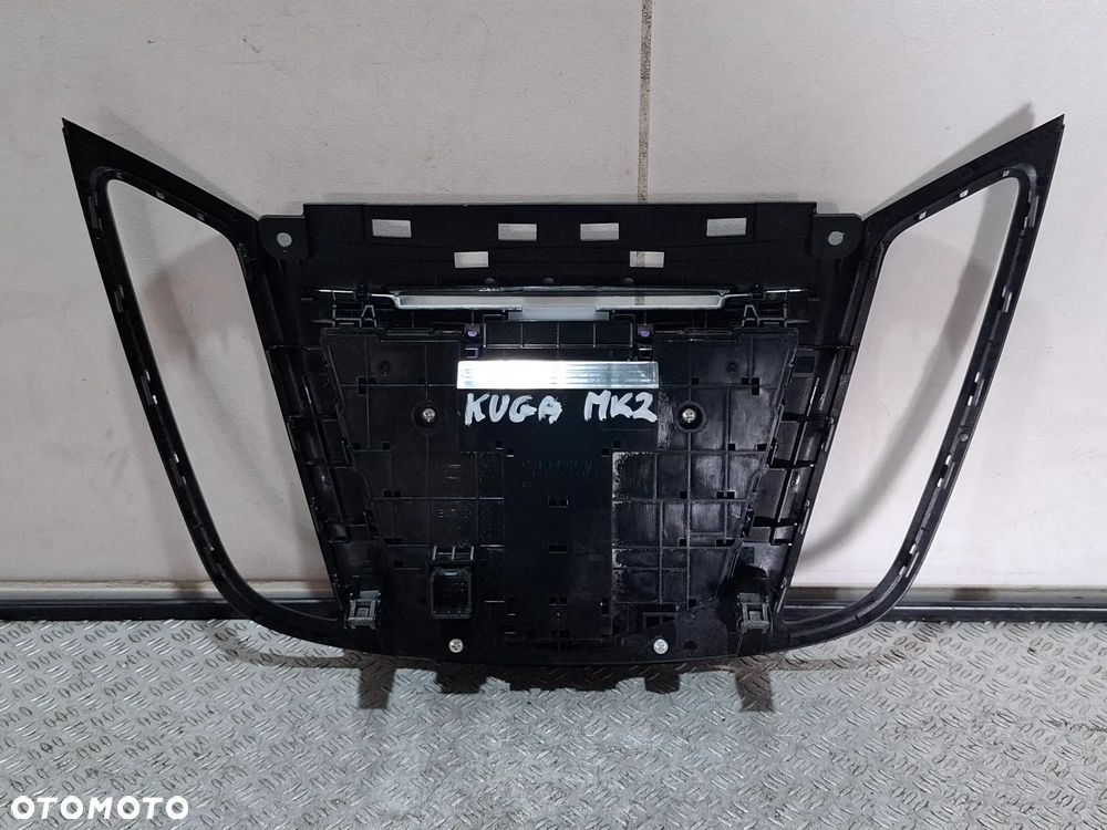 Panel sterowania radiem Ford Kuga Mk2 2014 rok nr CV4T18K811TA - 3