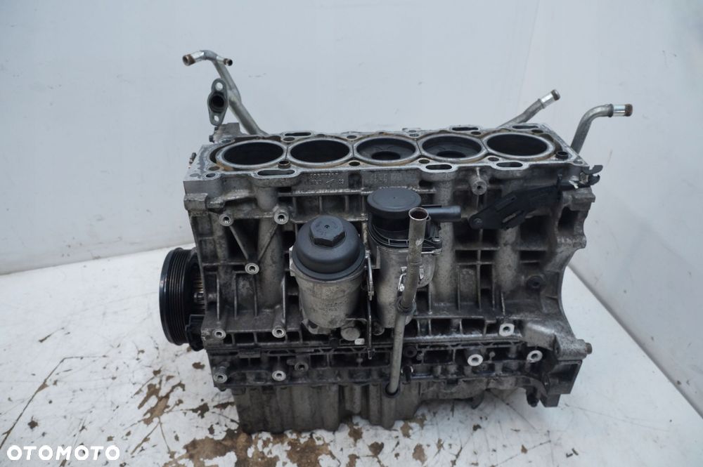 słupek silnik blok cylindry tłok volvo d5244t4 s60 i s80 sprawny - 1