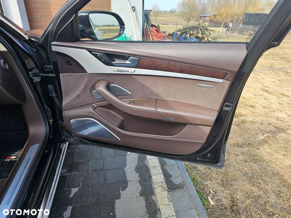 Audi A8 4.2 TDI L Quattro - 15