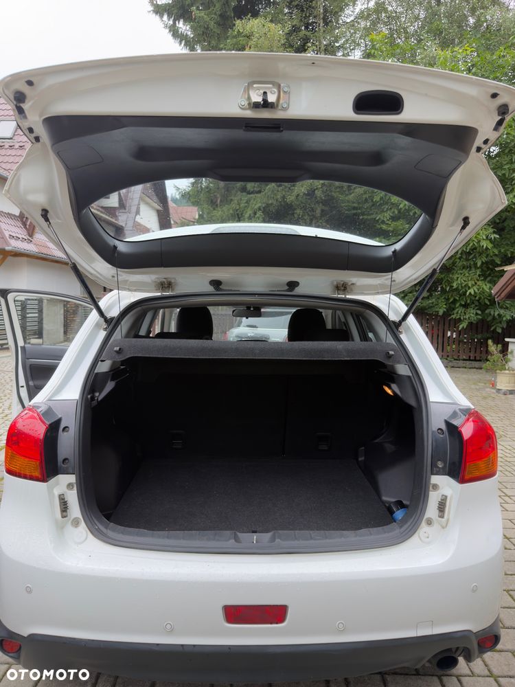 Mitsubishi ASX 1.6 Invite Navi - 30