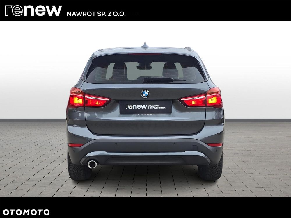 BMW X1 sDrive16d - 4