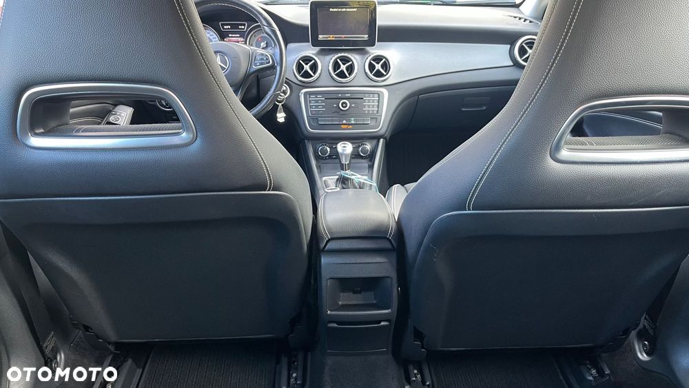 Mercedes-Benz GLA 180 (CDI) d - 3