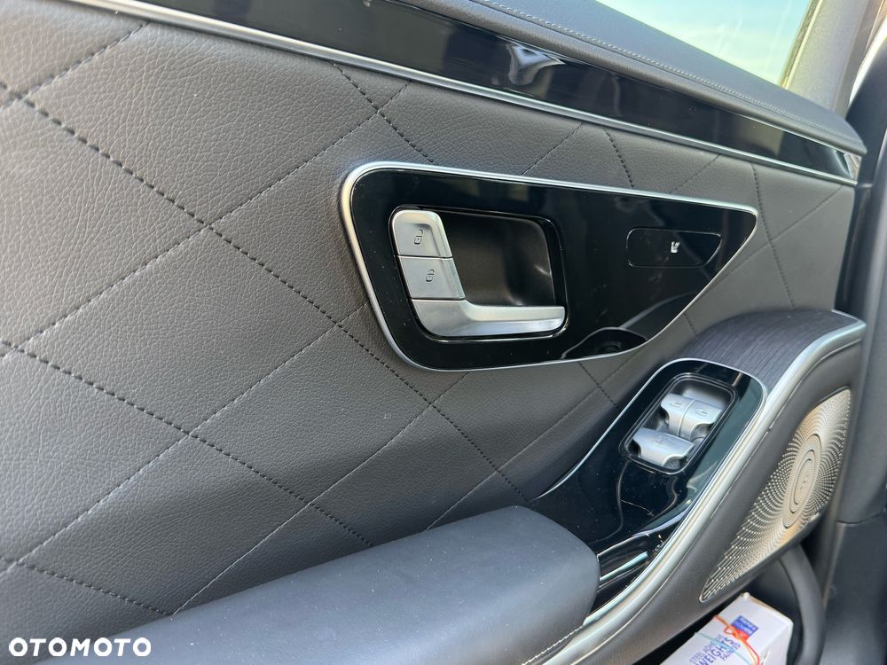 Mercedes-Benz Klasa S 400 d 4-Matic L 9G-TRONIC - 12