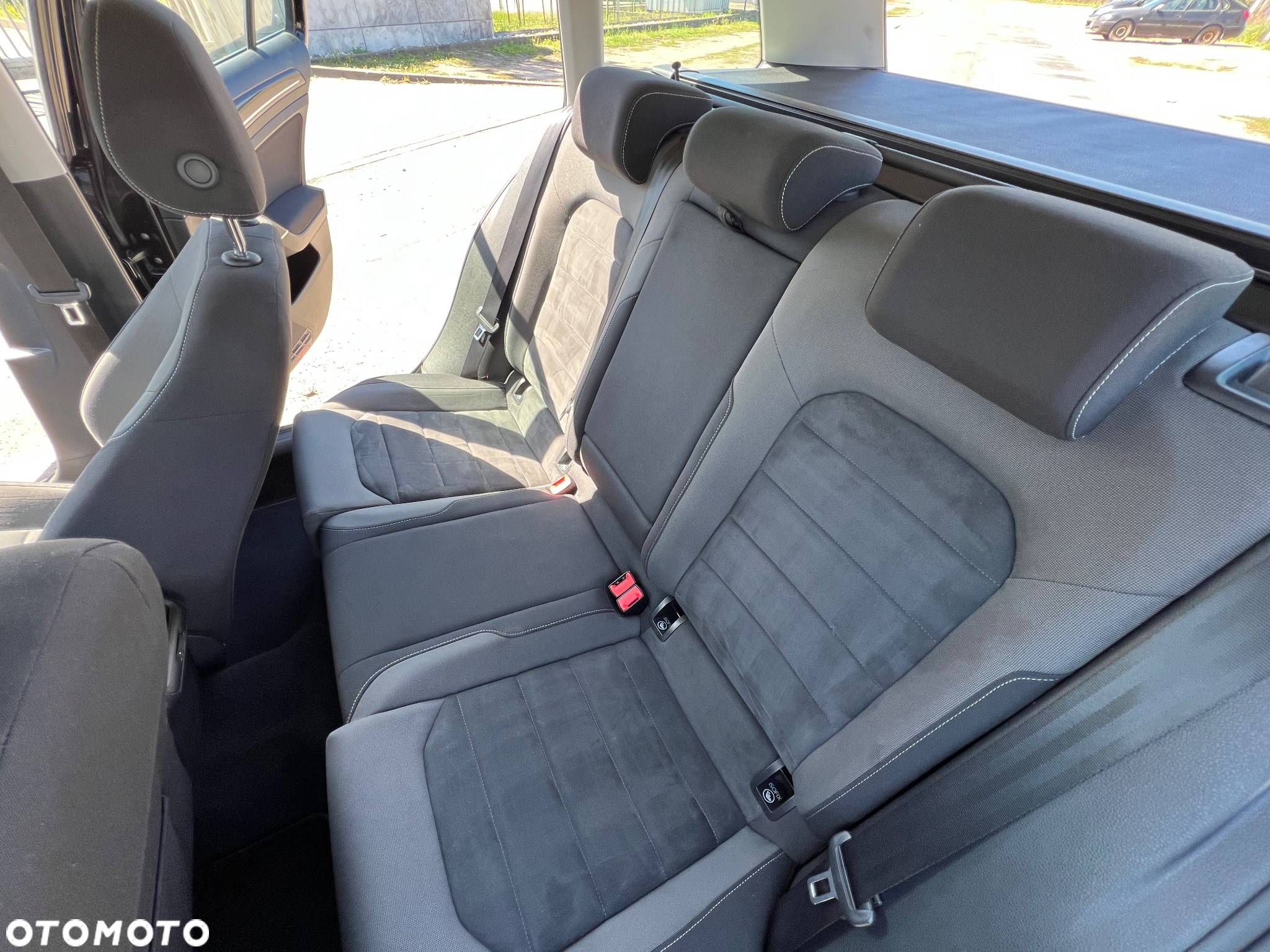 Volkswagen Golf Variant 2.0 TDI SCR DSG Highline - 11