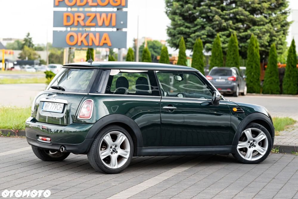 MINI ONE Standard - 8