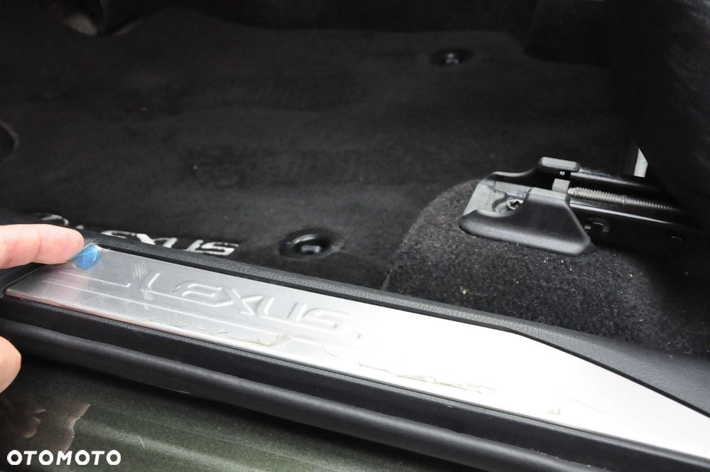 Lexus NX - 2
