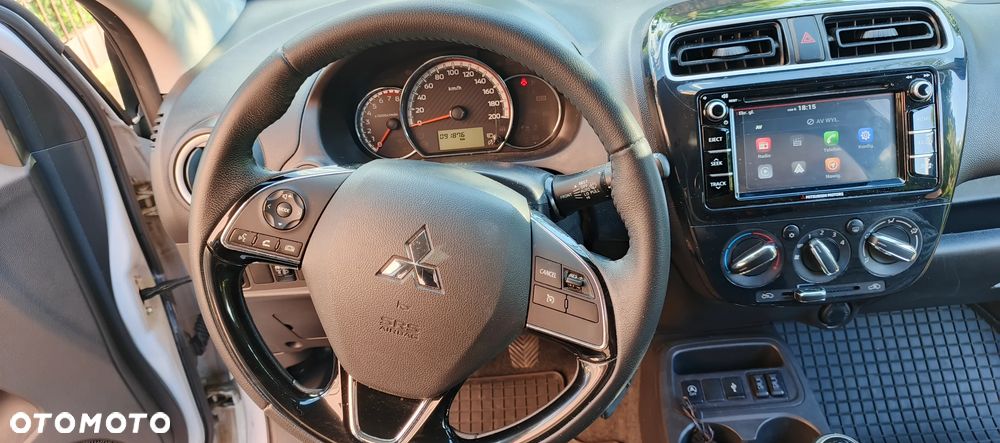 Mitsubishi Space Star 1.2 AS&G Intense - 8