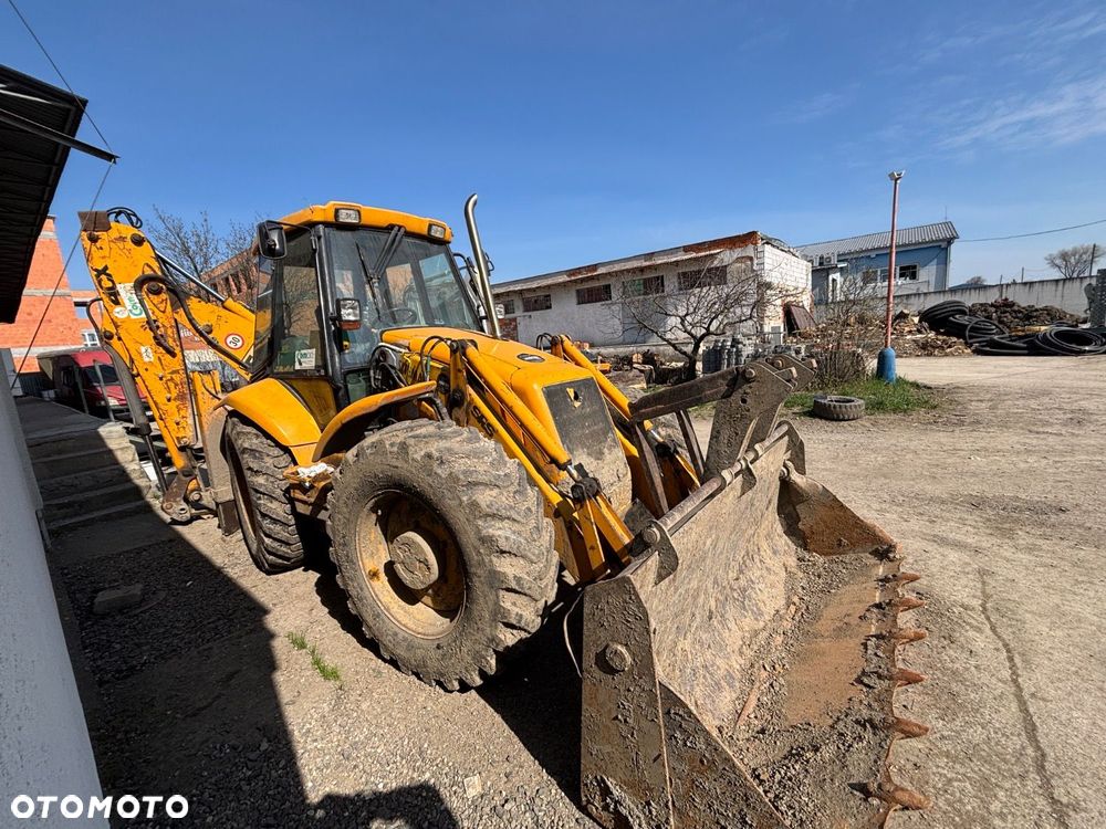 JCB 4Cx 4X4 - 7