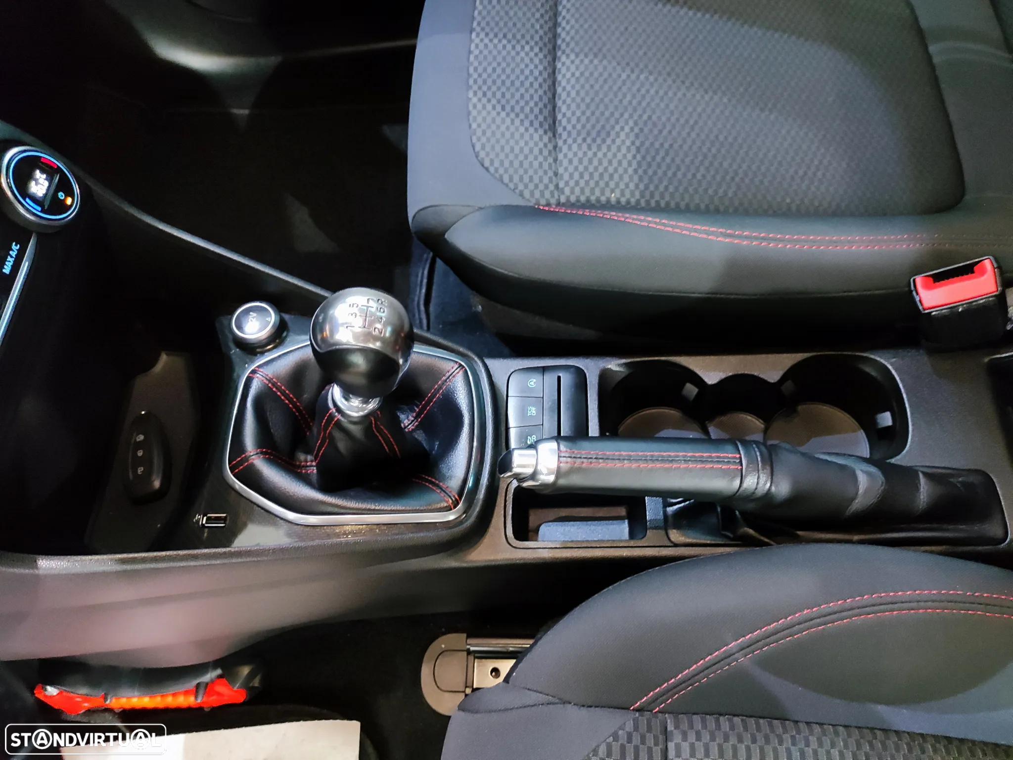 Ford Fiesta 1.0 EcoBoost ST-Line - 21