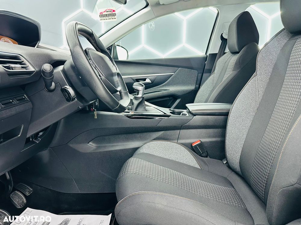 Peugeot 3008 PureTech 130 Stop & Start GPF Active - 13