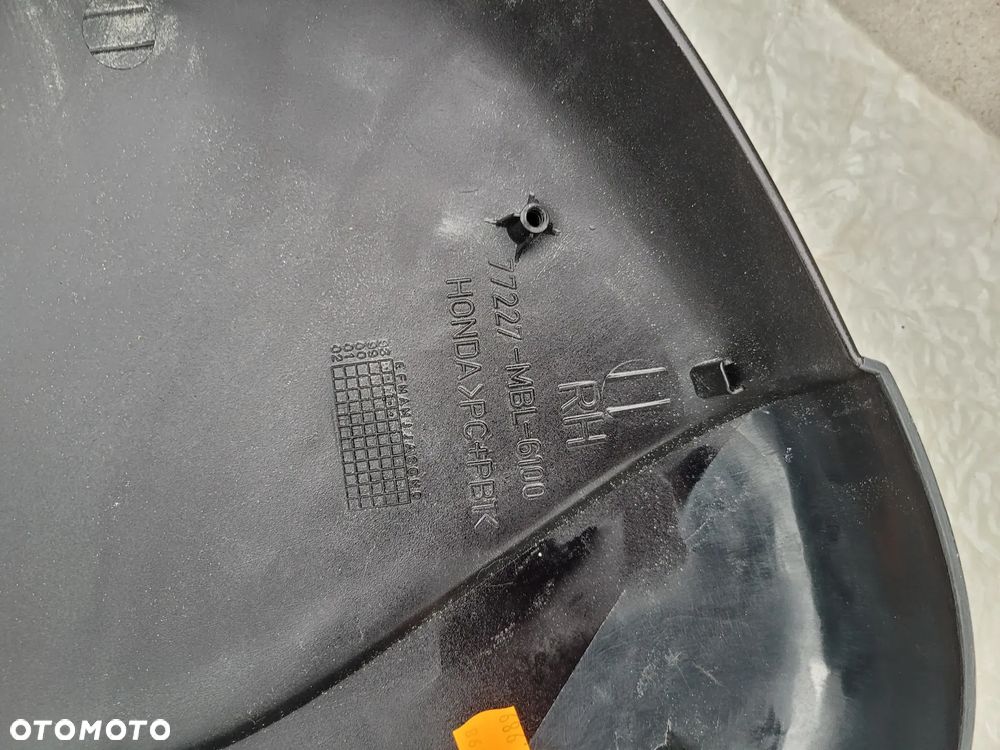 Pokrywa kufra prawa, kufer prawy Honda NTV 650 Deauville 650 - 21
