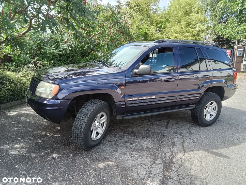 Jeep Grand Cherokee - 1