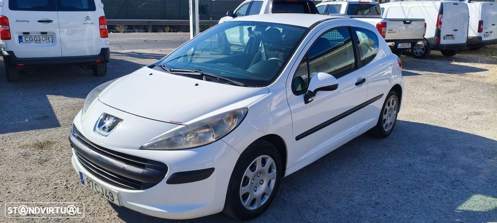 Peugeot 207 1.4 HDI VAN - 3