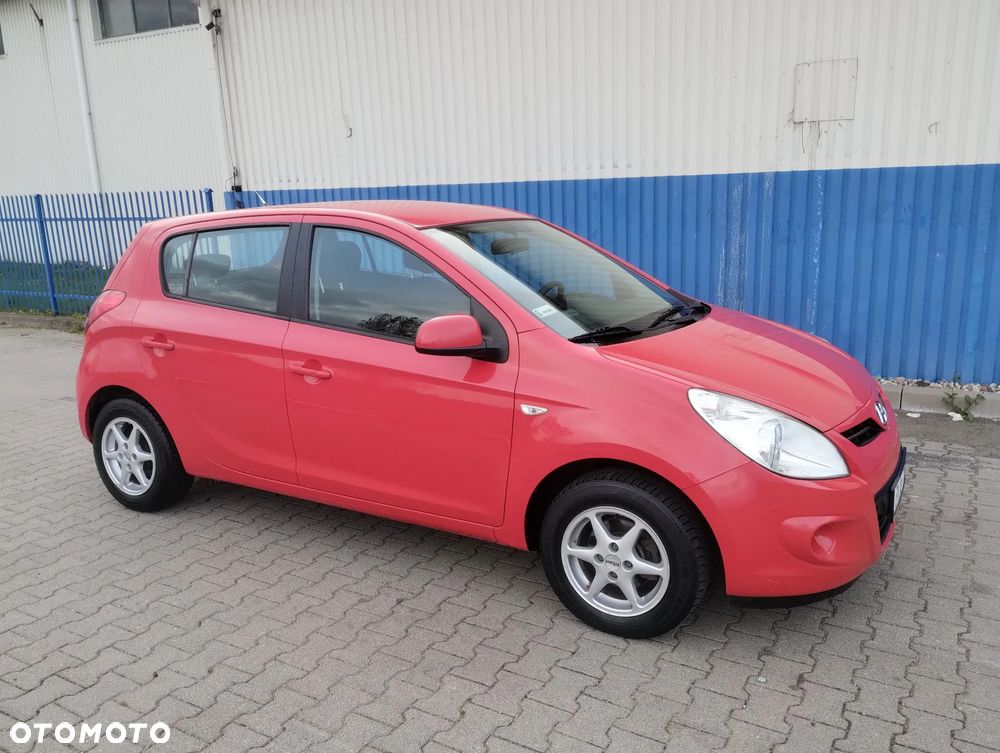 Hyundai i20 1.2 Classic + - 13