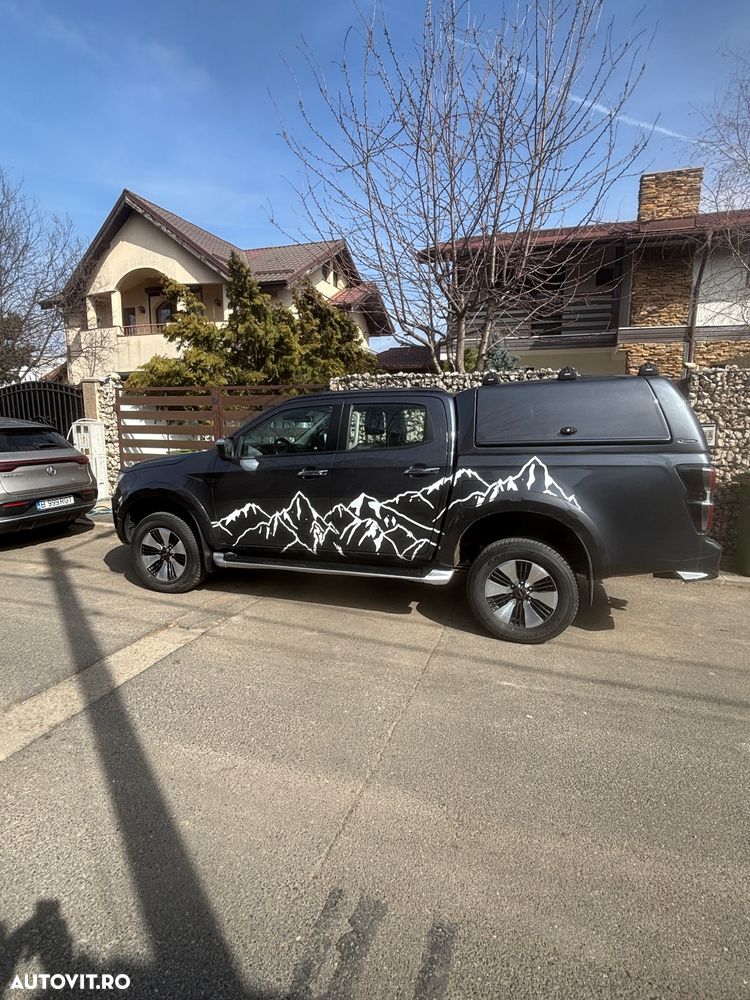 Isuzu D-Max 1.9 DSL 4x4 Double Cab Premium - 2