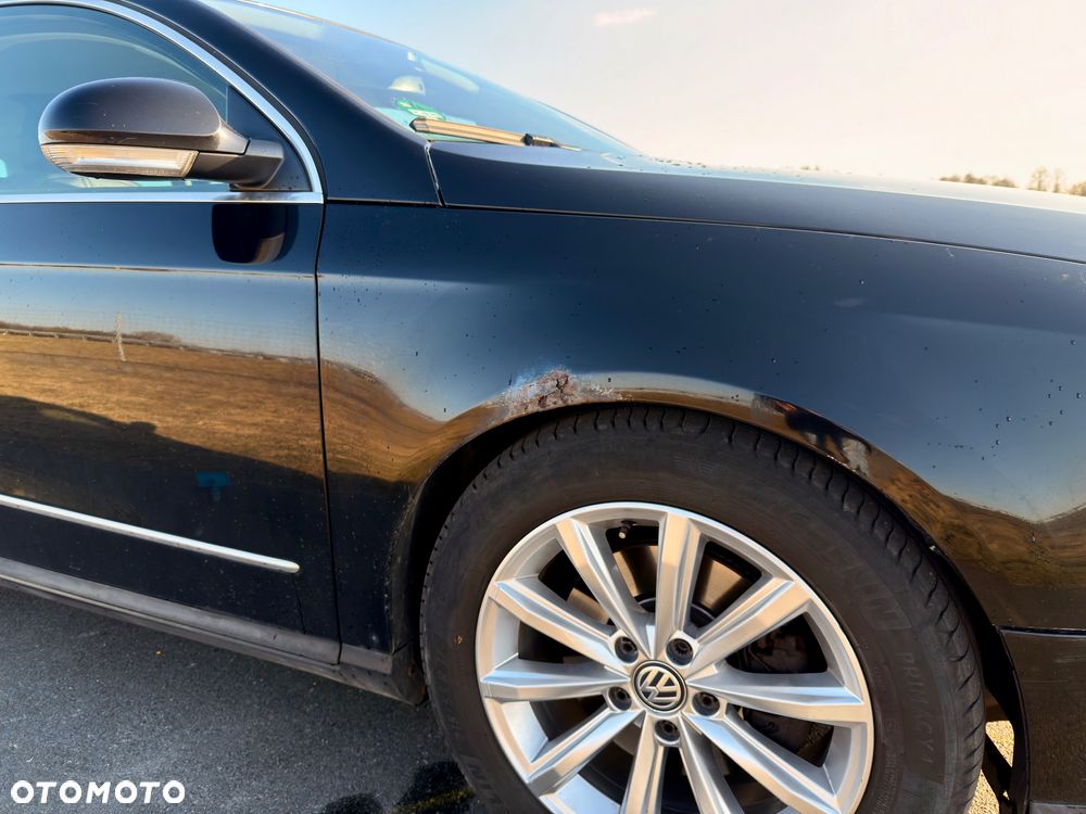 Volkswagen Passat 2.0 TDI DPF Highline - 15